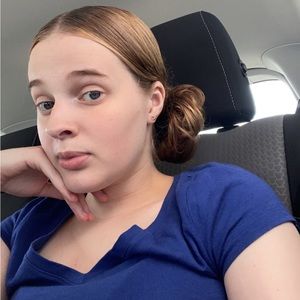 Meet your Posher, Isabelle